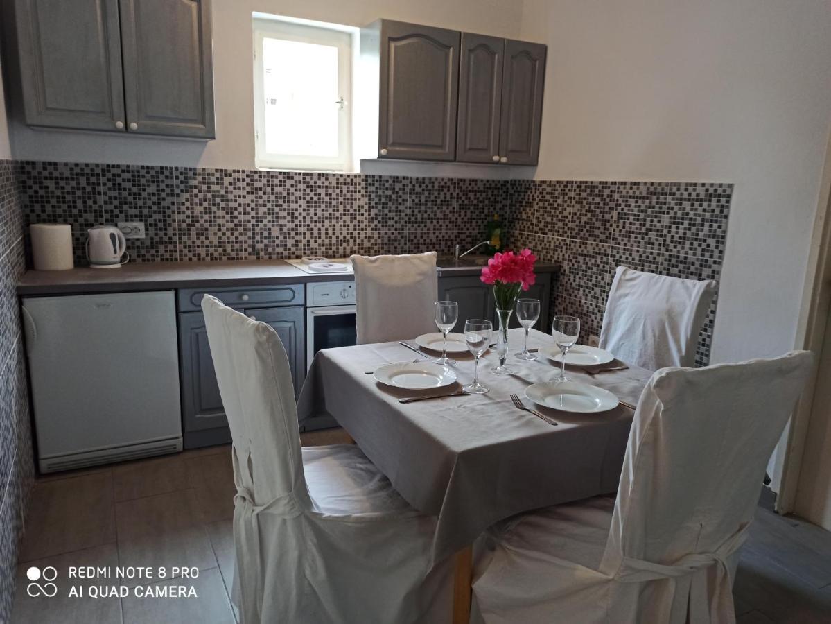 Apartment Kosor Zaboric Ngoại thất bức ảnh